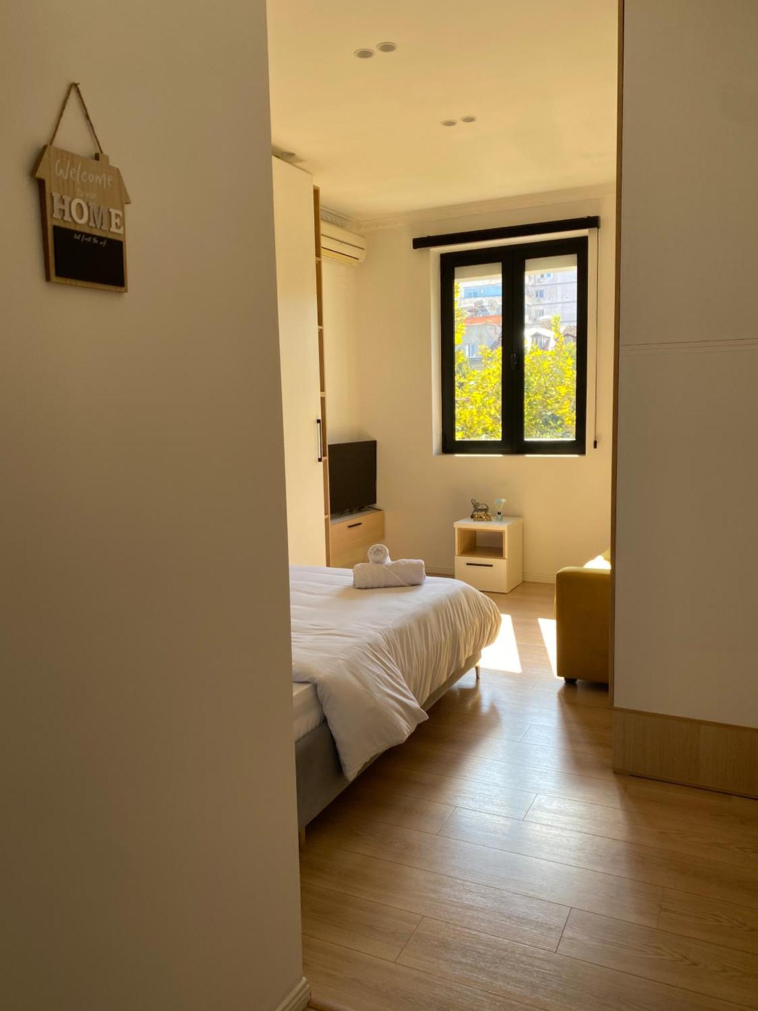 Cozycomfy Studio Tirana Exteriör bild