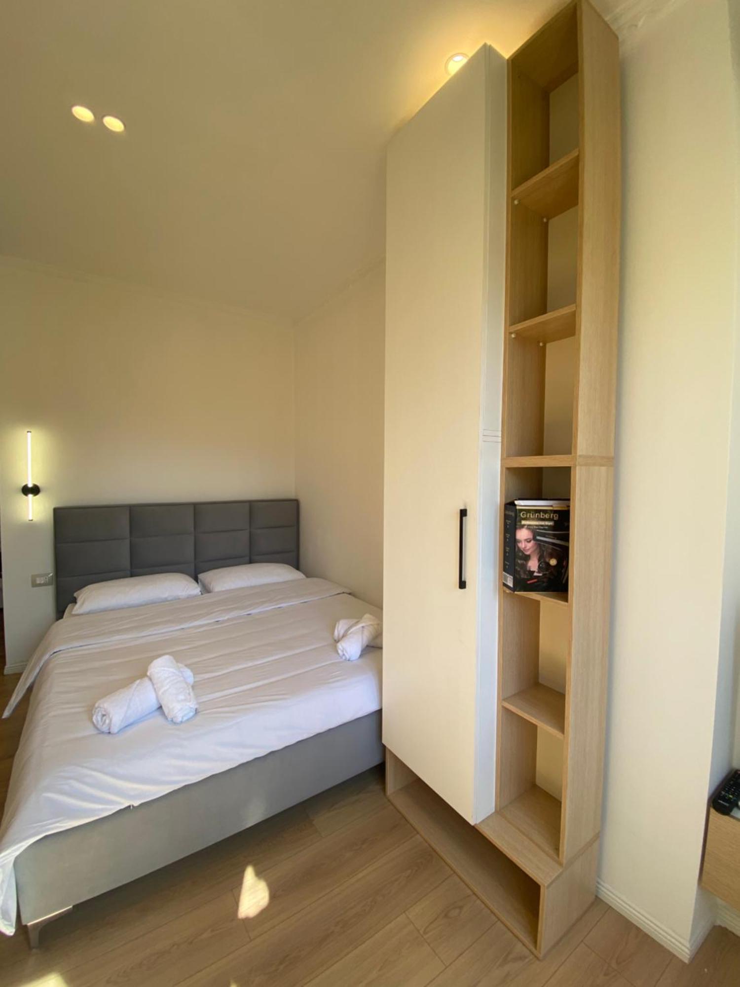 Cozycomfy Studio Tirana Exteriör bild